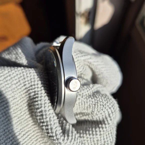 Orient Defender II Automatic Watch, Black Dial, Satin Silver Case, Nato Strap - Picture 7 of 10